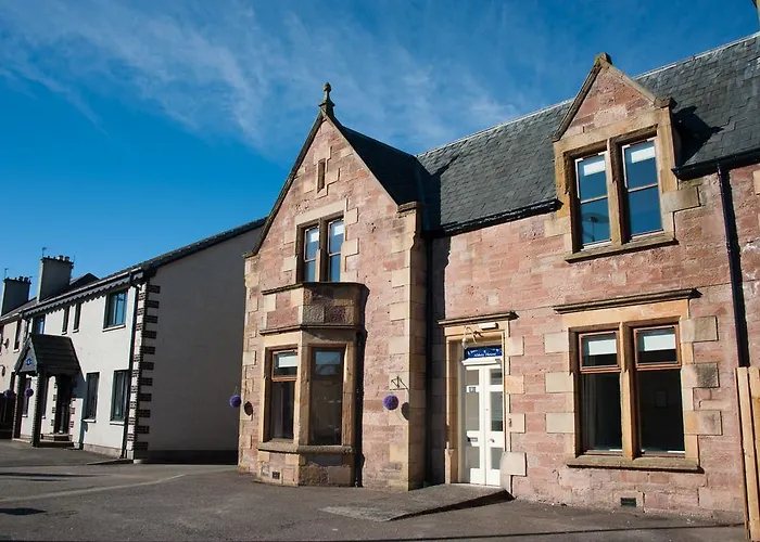 Alban And Abbey House